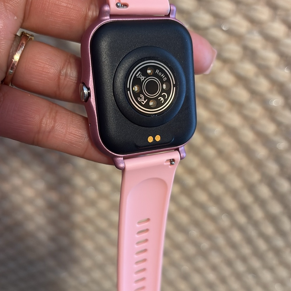 Gold Smartwatch with Beige Strap - Picture 4 of 12